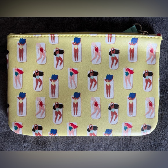 Cute Cosmetic Bag Bundle! - Picture 3 of 4